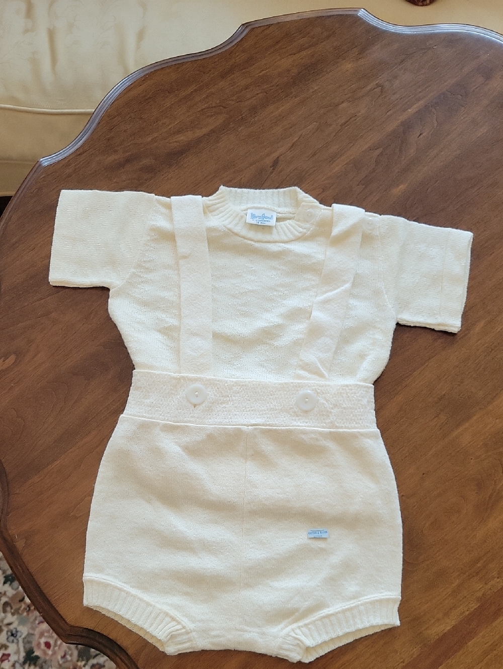 Vintage  1960's  Childs Jumper Set